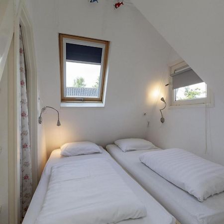 Cozy Holiday Home With Garden Sint Maartensvlotbrug Eksteriør bilde