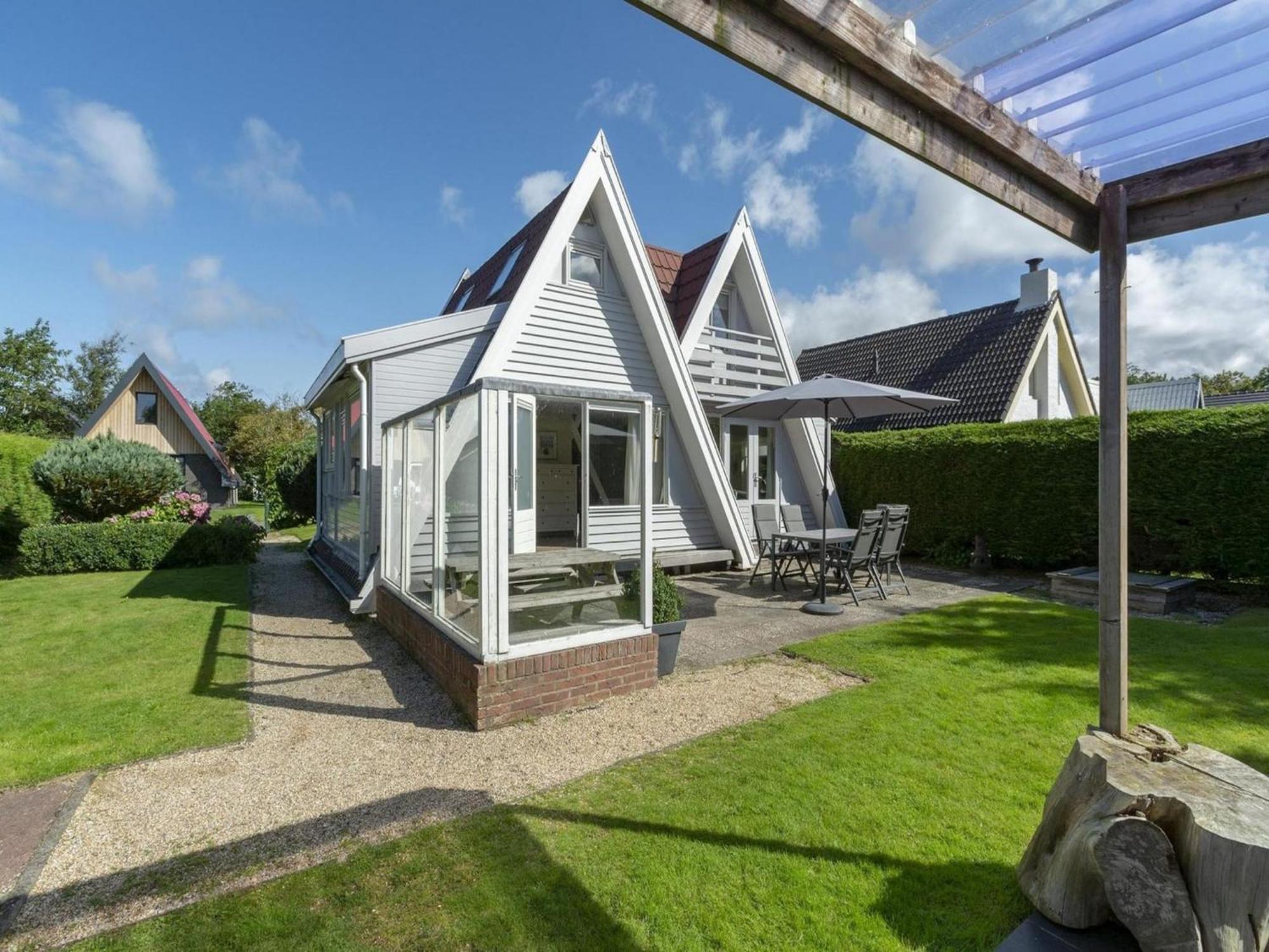 Cozy Holiday Home With Garden Sint Maartensvlotbrug Eksteriør bilde