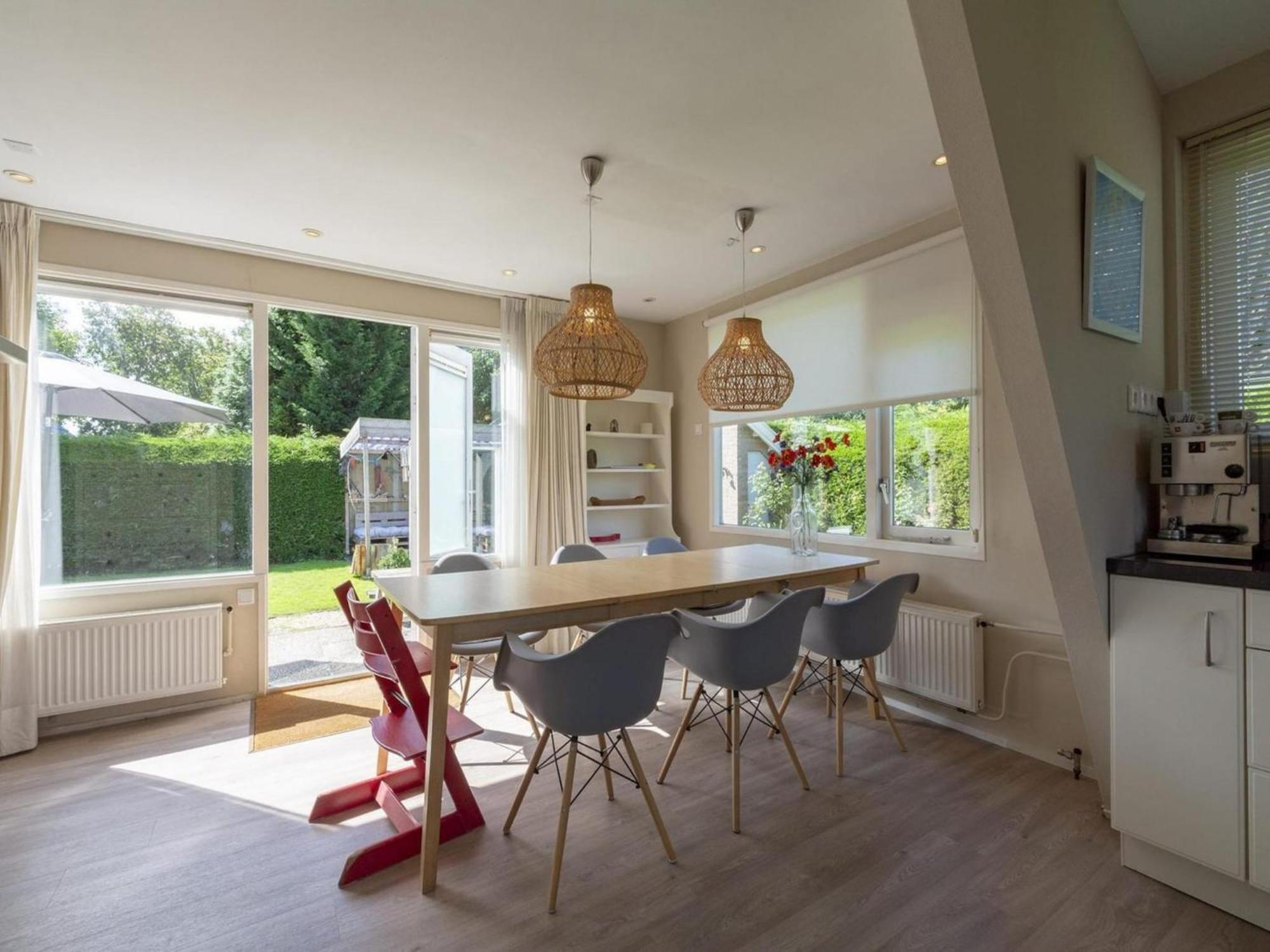 Cozy Holiday Home With Garden Sint Maartensvlotbrug Eksteriør bilde